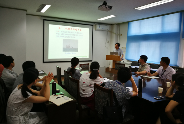 1526626876966090793.jpg 教师交流会图片.jpg